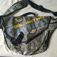 Borsa a tracolla seven verde mimetico