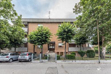 LUMINOSO QUADRILOCALE CON SPAZI GENEROSI