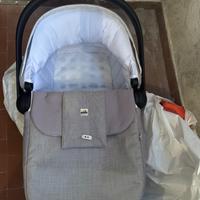 Passeggino trio gemellare