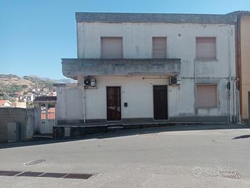 Casa indipendente arredata