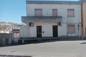 Casa indipendente arredata