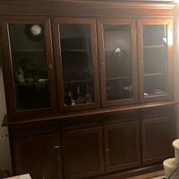 Mobili vari in legno