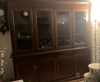 Mobili vari in legno