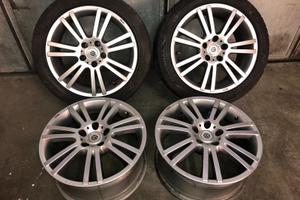 CERCHI 17" CON GOMME 225/45 ZR 17 94 Y