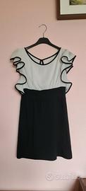 Vestito con volantini S