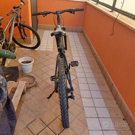 bicicletta rockrider st 520