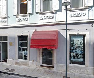 Cervignano negozio/ufficio centralissimo