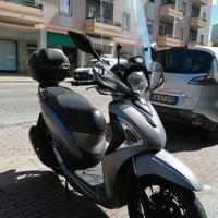 Scooter Sym Symphony ST 125