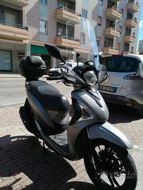 Scooter Sym Symphony ST 125