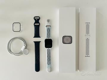 Apple Wacht serie 8 45 mm