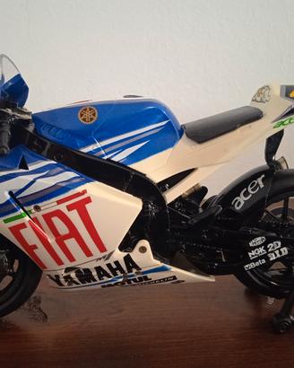 Yamha Valentino Rossi 