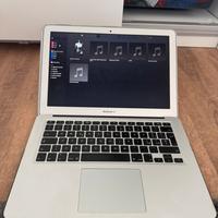 Macbook Air 13 2017 8GB RAm