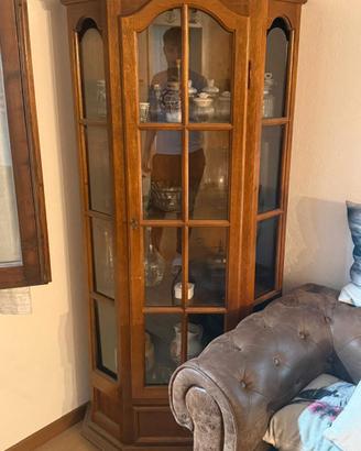 Vetrinetta angolare in legno