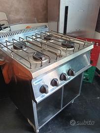 Cucina a gas 4 fuochi Tecnoinox