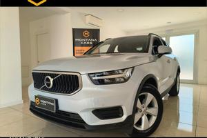 Volvo XC40 T3 Momentum Core