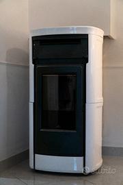 Stufa a pellet EdilKamin  14,8KW  Kira Evo