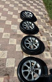 Cerchi In Lega Smart Forfour Raggio 15 Michelin