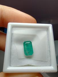 Smeraldo naturale zambiano 1.545 carati