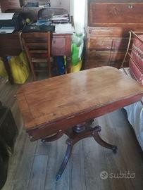 Tavolo da gioco vittoriano