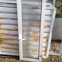 singola anta  finestra alluminio 