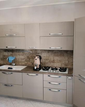 Cucina beige