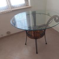 tavolo in vetro