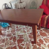 tavolo in legno massello e 6 sedie impagliate 