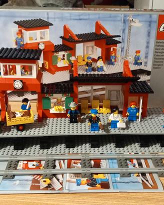 LEGO 7824 Railway Station (1983) - 100% Completo!