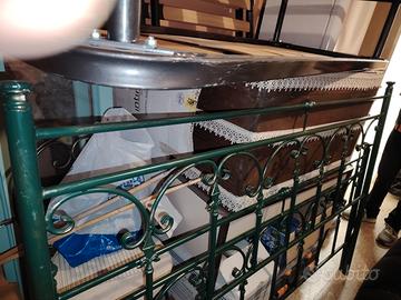 Impalcatura in ferro battuto