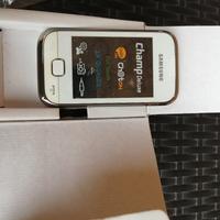 Samsung champ deluxe white 