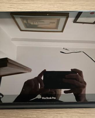 Schermo Macbook pro 13”