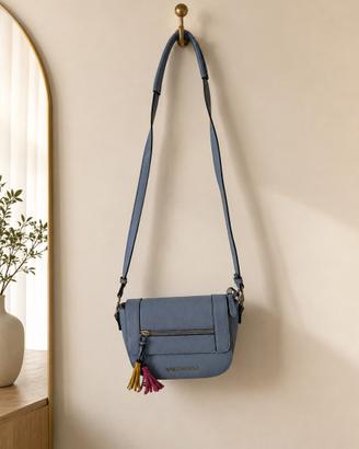 Borsa Valentino azzurra con tracolla e nappine