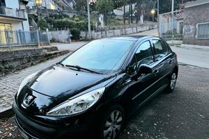 Peugeot 207 1.4 75CV Benzina Pronta all'uso