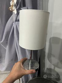 Due lampade per camera da letto