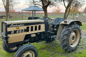 Trattore Lamborghini R483