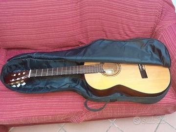 Chitarra classica toledo accordatore korg 