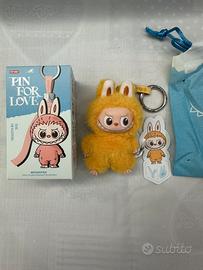 Popmart Labubu Pin for Love - Lettera Y