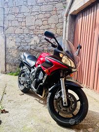 Yamaha Fazer 600