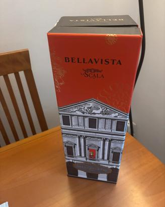 Bottiglia  vino magnum franciacorta