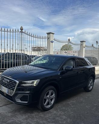 Audi Q2 1.6 TDI Sport 116 Cv km 120.000 Block shaf