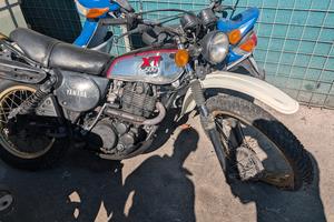 YAMAHA XT