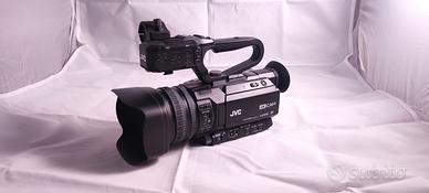 Telecamera 4k  jvc GY-HM200e