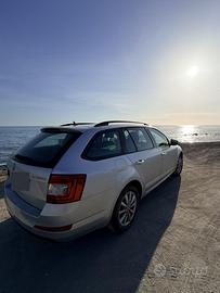 Skoda Octavia Wagon 1.6 tdi 110cv-trattabili