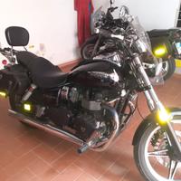 Triumph SpeedMaster - 2012