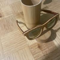 Occhiali in legno e sughero