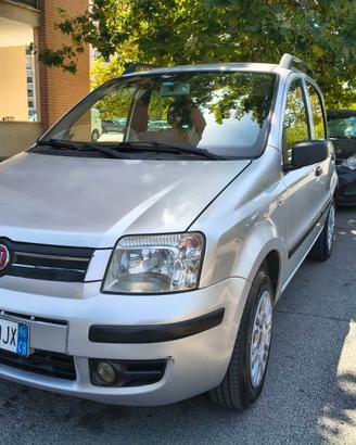 €. 3900 Panda 1.200 cc. Natural Power benzina/meta