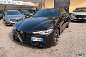 Alfa Romeo Giulia 2.2 Turbodiesel 210 CV AT8 AWD Q