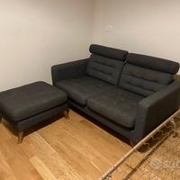 Divano 2 posti con Pouf