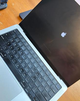 Macbook Pro M1 MAX - 14 pollici - 1TB - 32 GB RAM