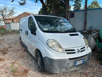 Nissan primastar 2.0 tdci